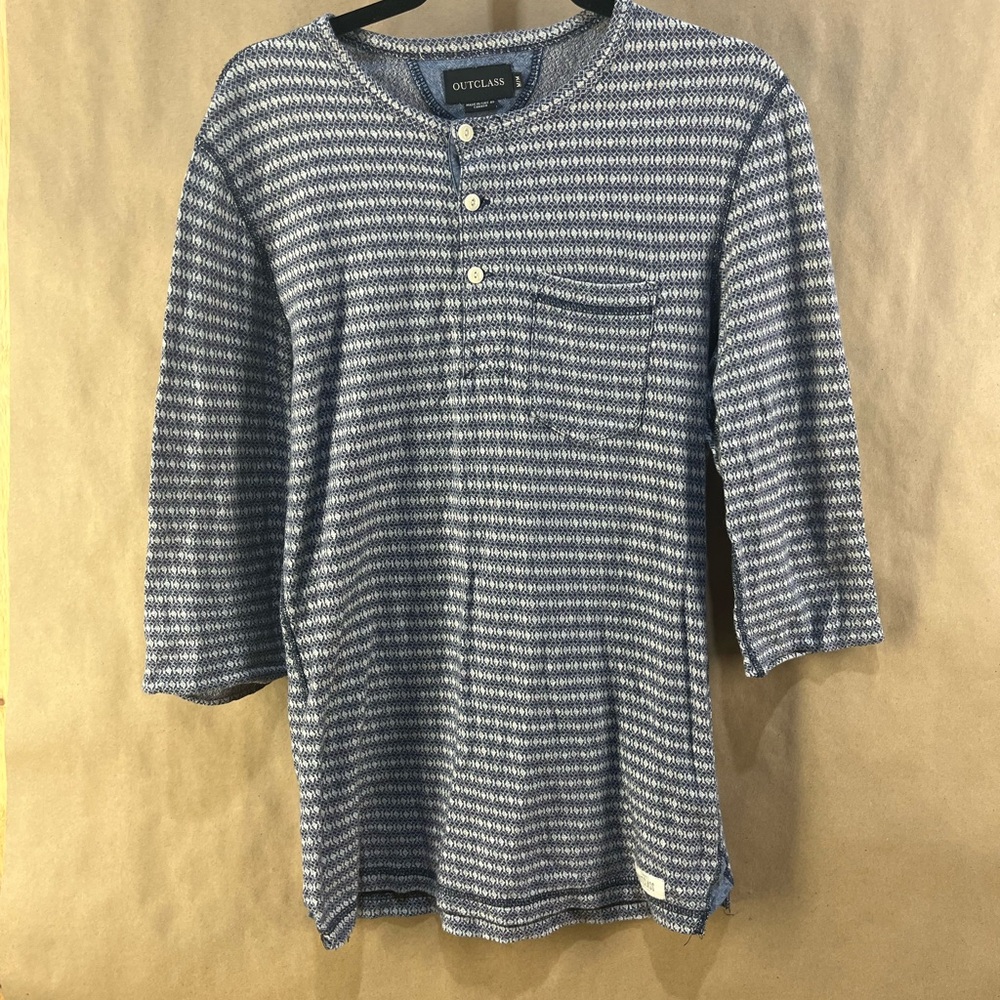 Outclass Men’s Blue 3/4 Sleeve Shirt (Size M)
